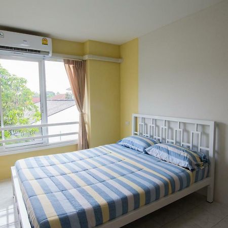 Appartamento Bann In Suan Bangkok Esterno foto