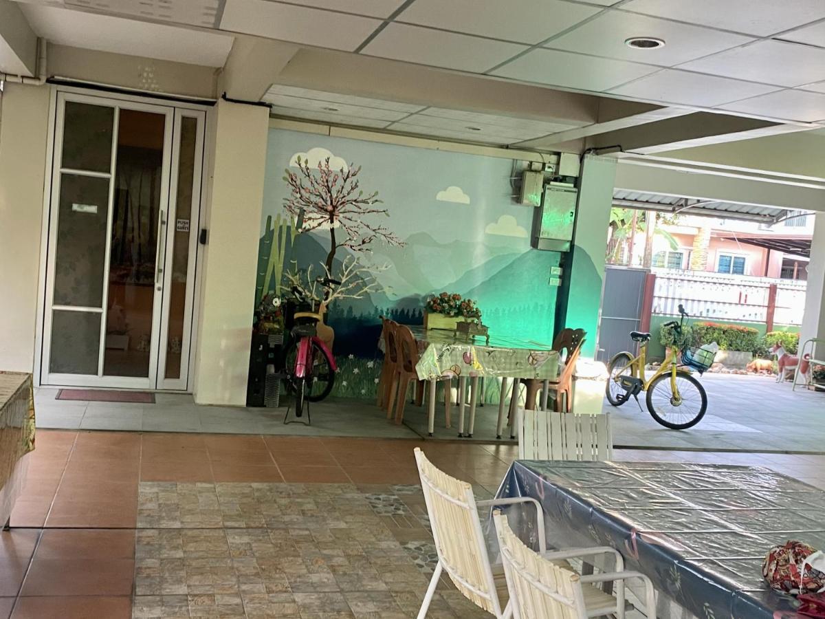 Appartamento Bann In Suan Bangkok Esterno foto
