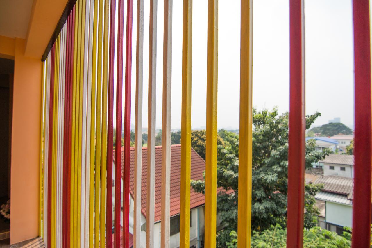 Appartamento Bann In Suan Bangkok Esterno foto